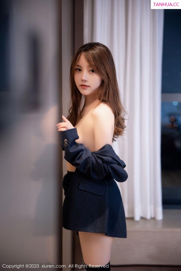 豆瓣酱  [XiuRen]高清写真图 2023.01.30 No.6190 豆瓣酱 制服美臀第78张图片